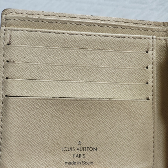 Louis Vuitton Damier Azur Marco Bifold Wallet..Authentic.. - Picture 12 of 14